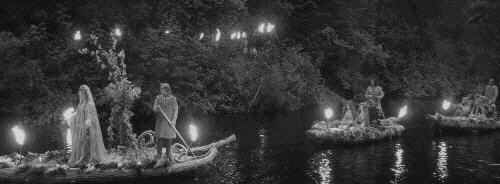 boatceremony.jpg